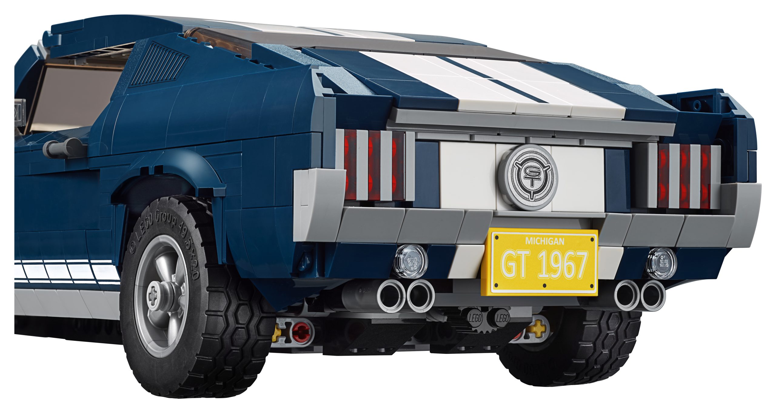 A true American hero will soon be screeching into stores with the arrival of the LEGO Creator Expert Ford Mustang from March 1.